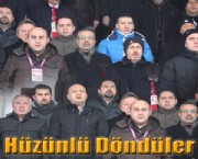 Hüzünlü Döndüler