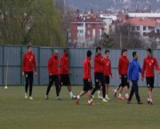 Günü Dinlenerek Geçirdiler